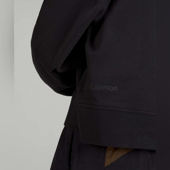 Lululemon Perfectly Oversized Cropped Crew
French Terry - Picture 5 of 12